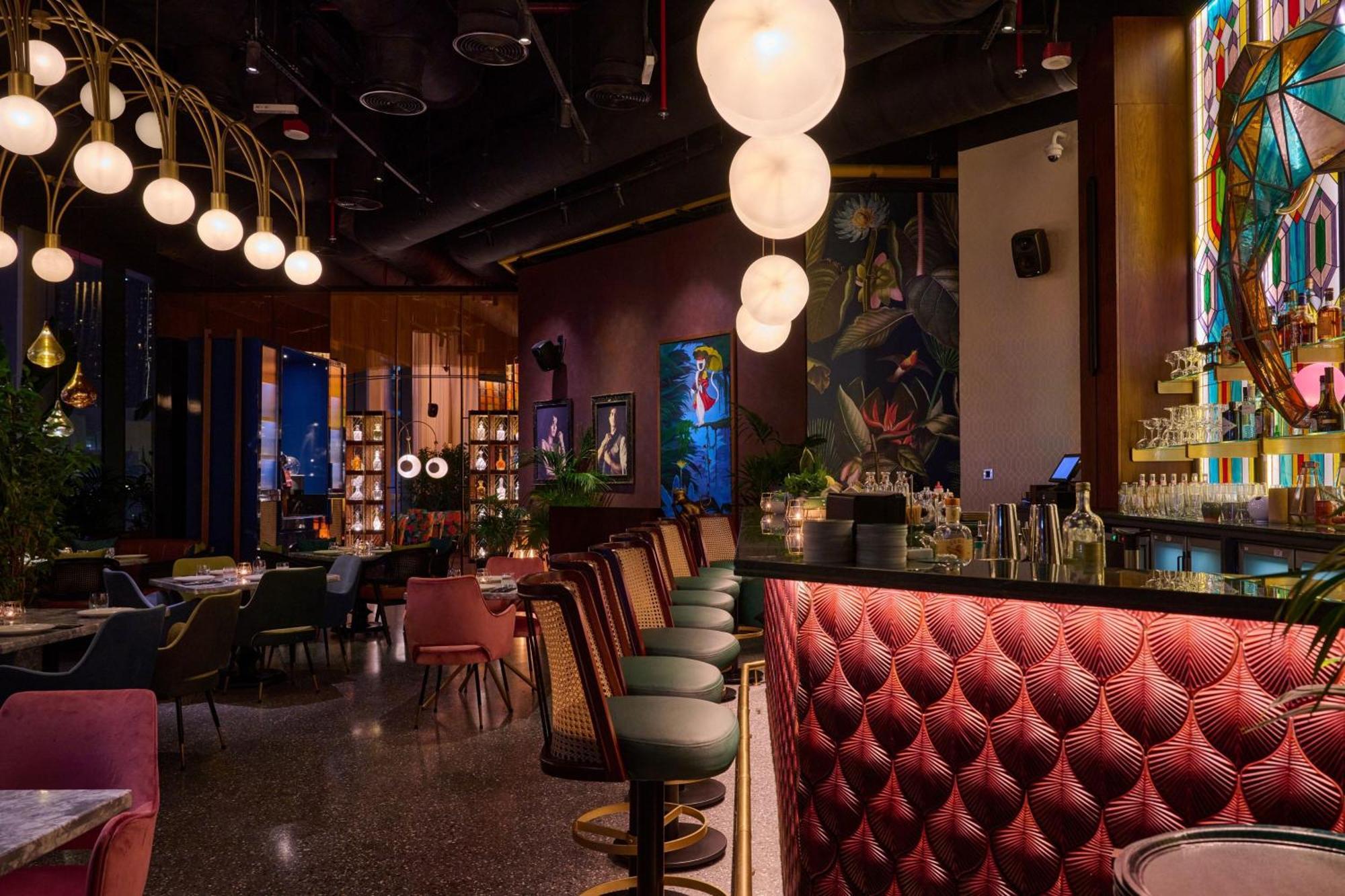 The Dubai Edition Екстериор снимка Interior of the restaurant